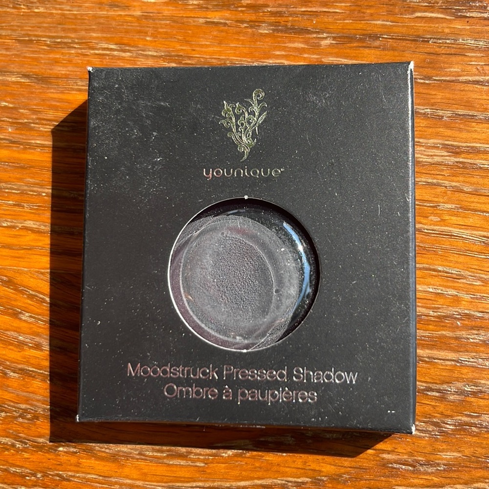 Younique Eyeshadow